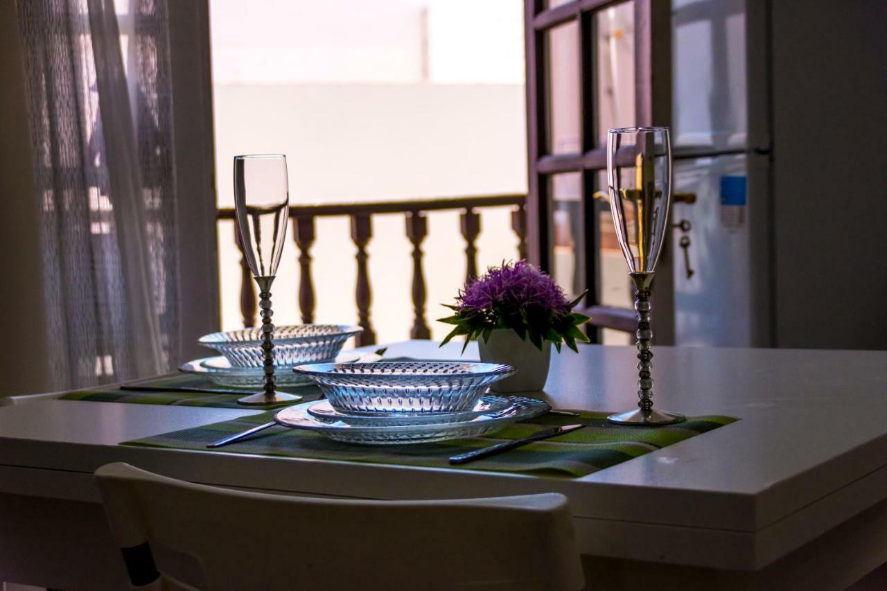 Apartamento Casita Blanca คอร์ราเลโฮ ภายนอก รูปภาพ
